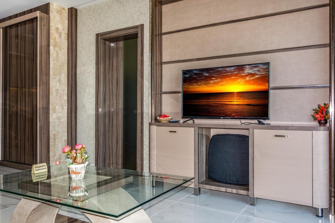 Apartcomplex Golden Bay Ravda Eksteriør billede