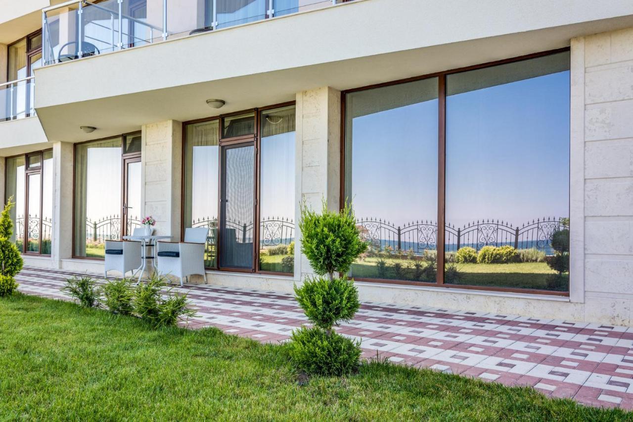 Apartcomplex Golden Bay Ravda Eksteriør billede