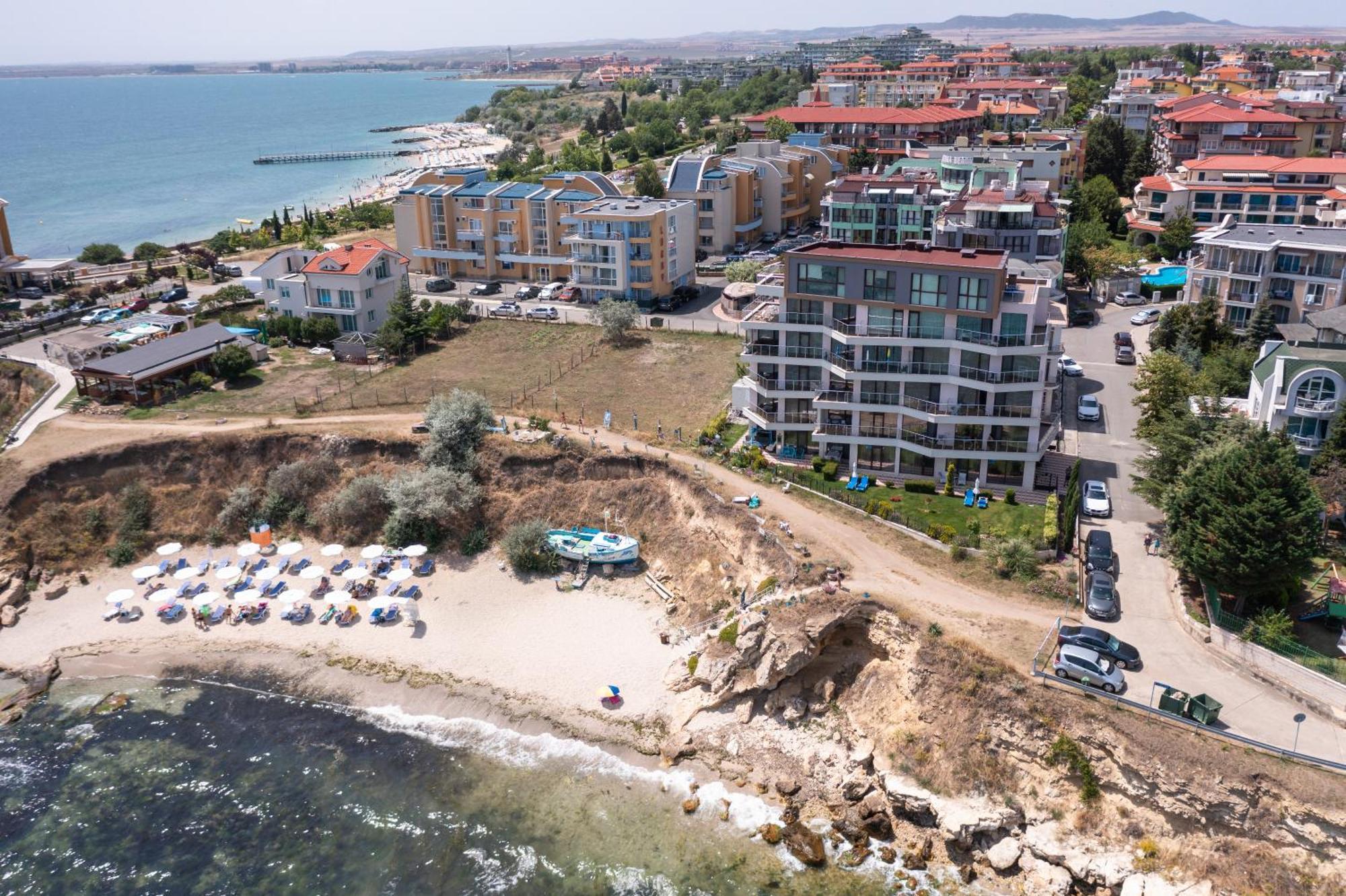 Apartcomplex Golden Bay Ravda Eksteriør billede