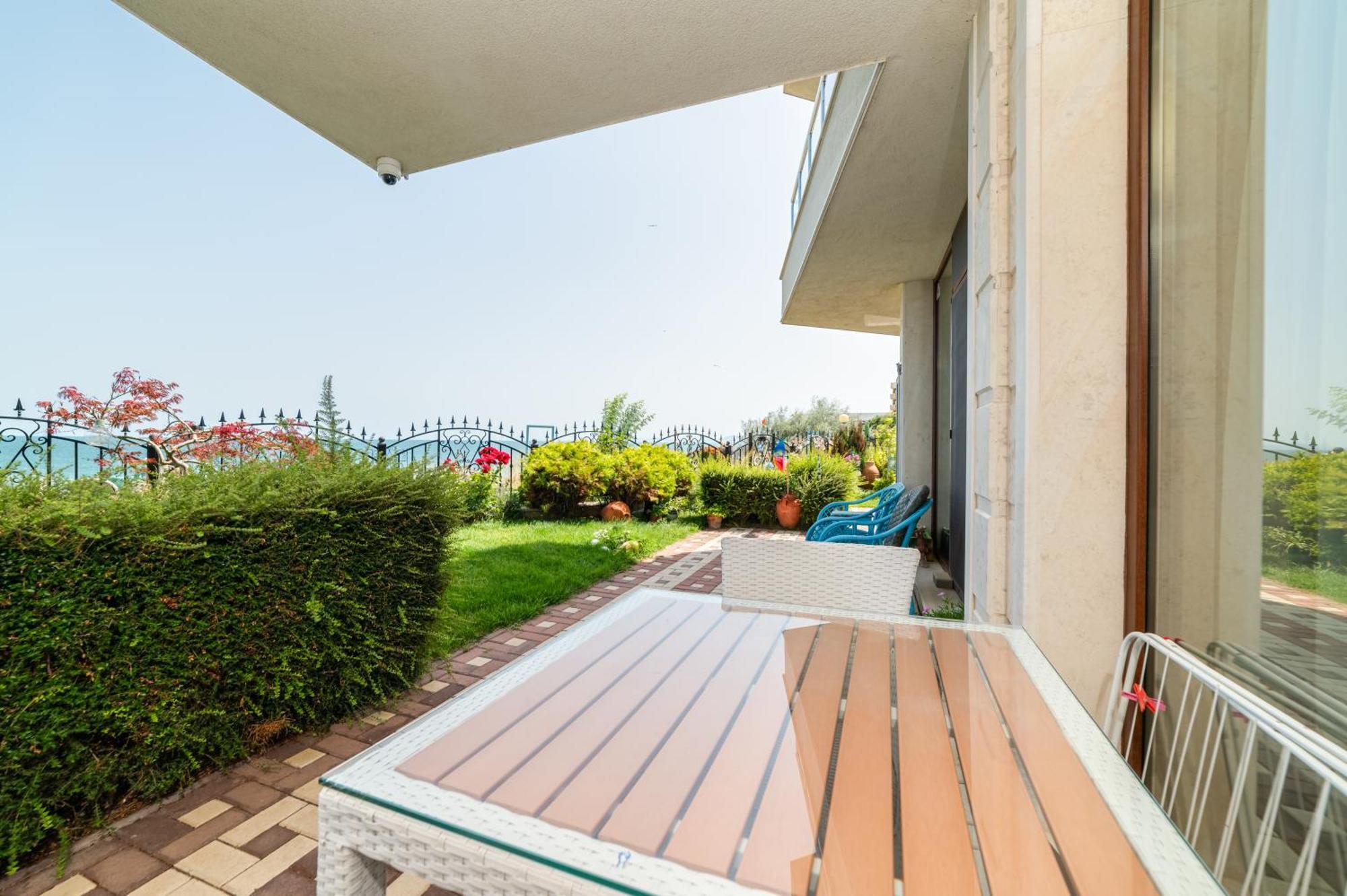 Apartcomplex Golden Bay Ravda Eksteriør billede