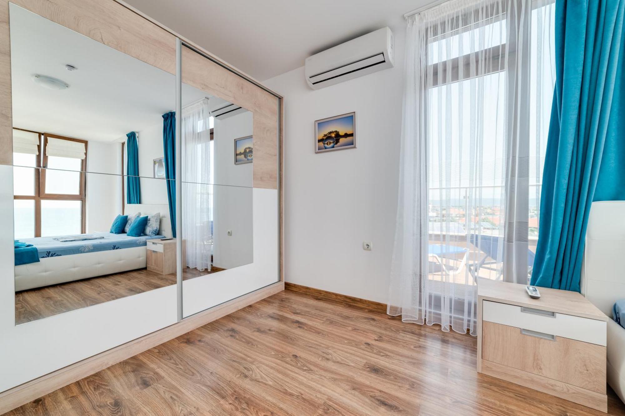 Apartcomplex Golden Bay Ravda Eksteriør billede